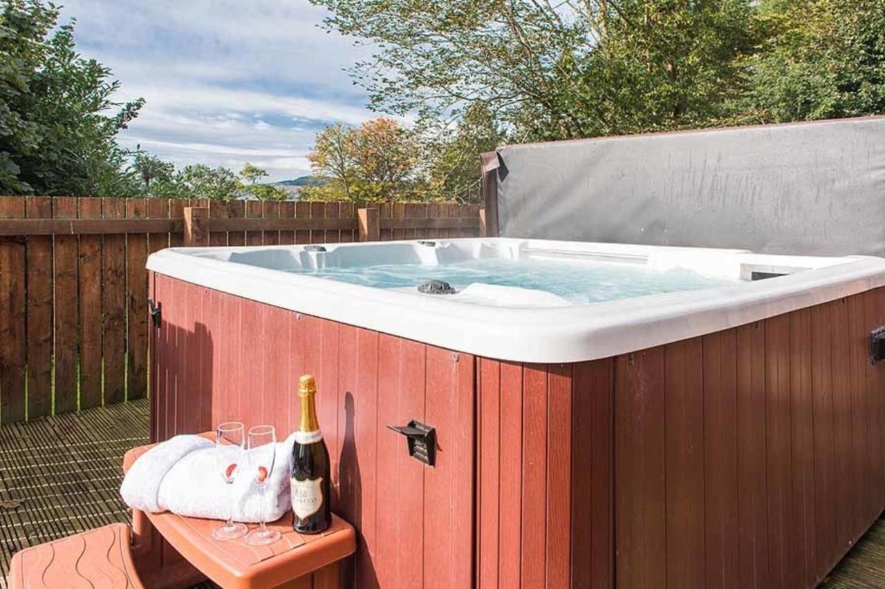 Forgandenny The Granary With Hot Tub Near Perth Perthshireヴィラ エクステリア 写真