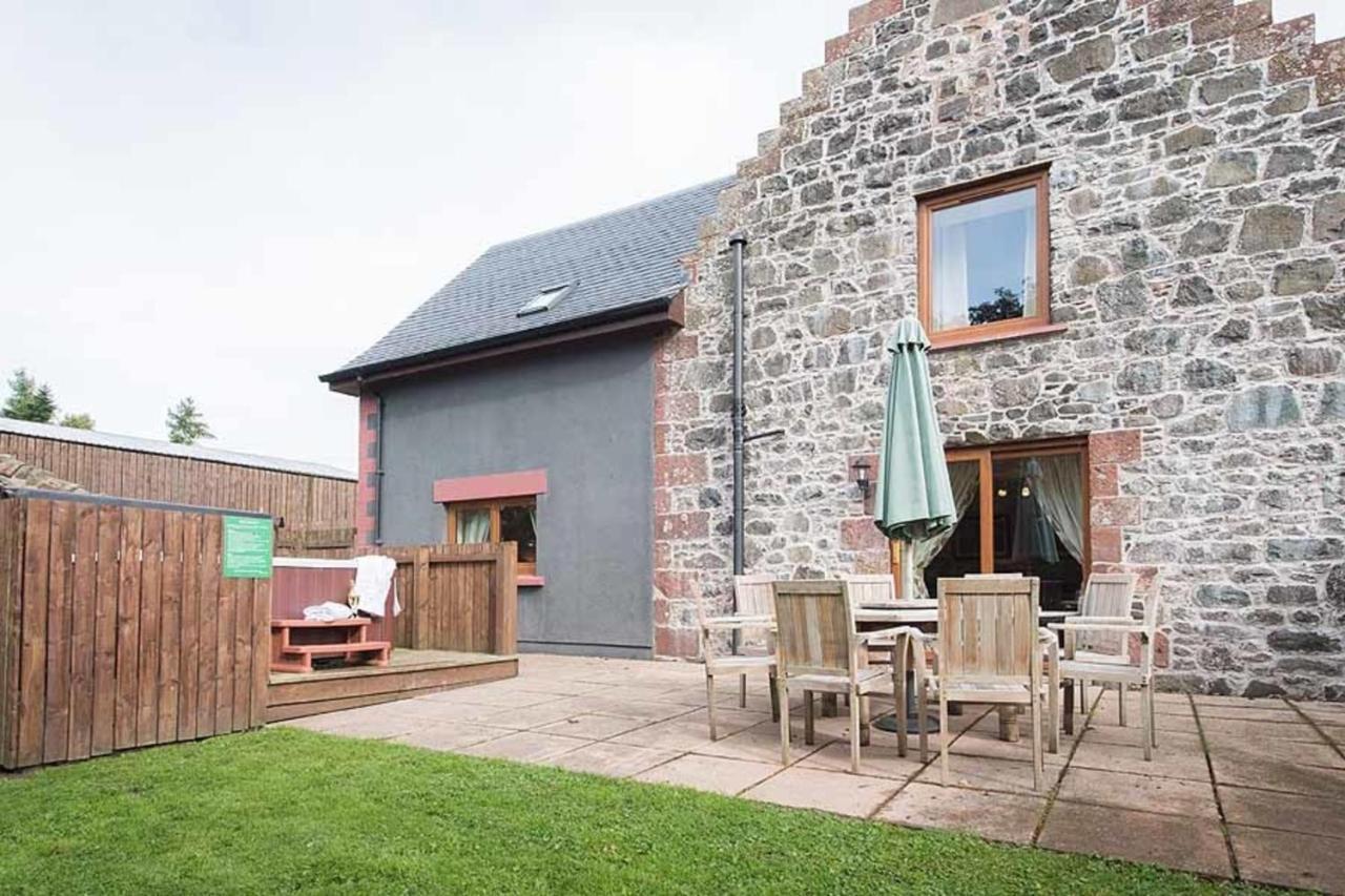 Forgandenny The Granary With Hot Tub Near Perth Perthshireヴィラ エクステリア 写真